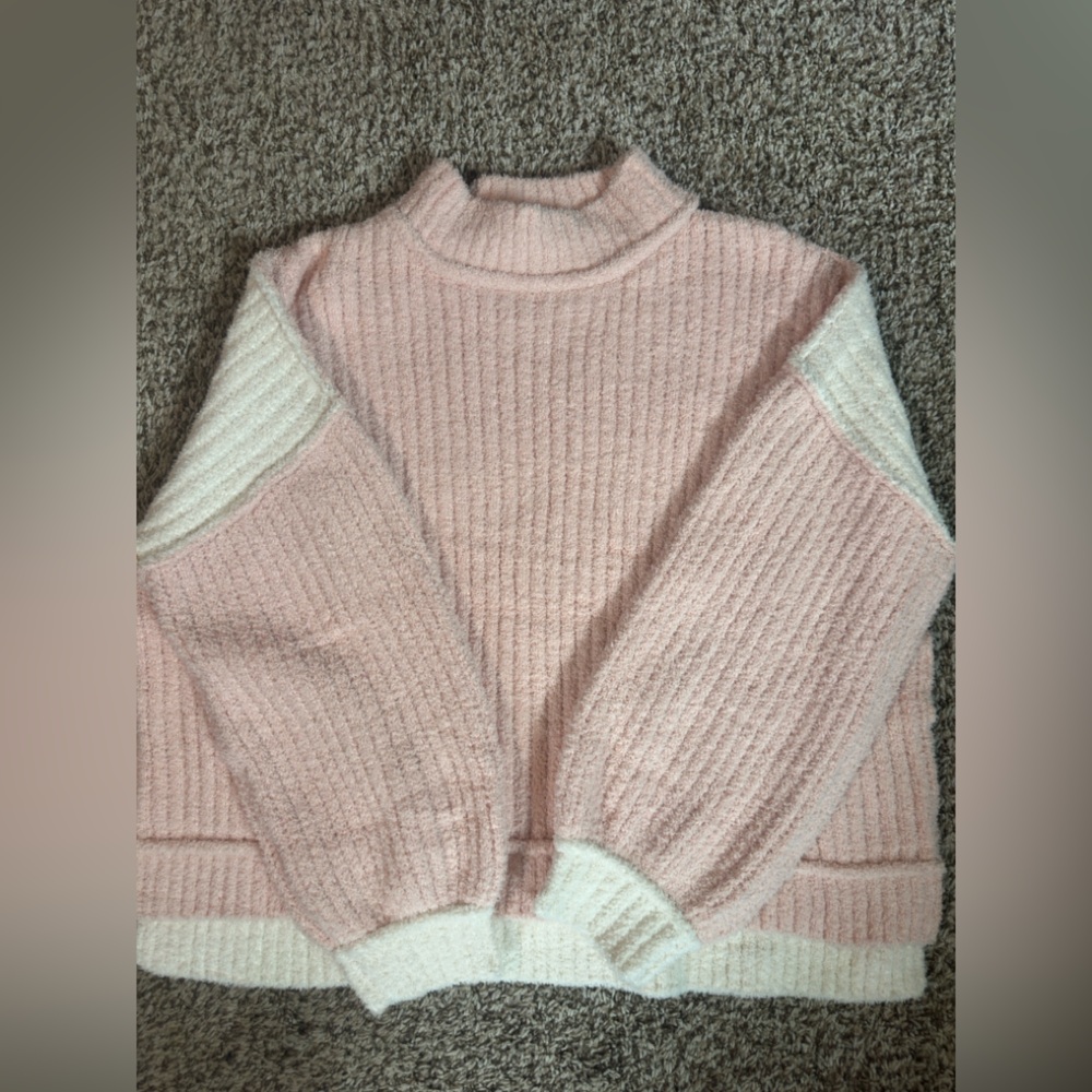 POL sweater, size small, insanely soft!